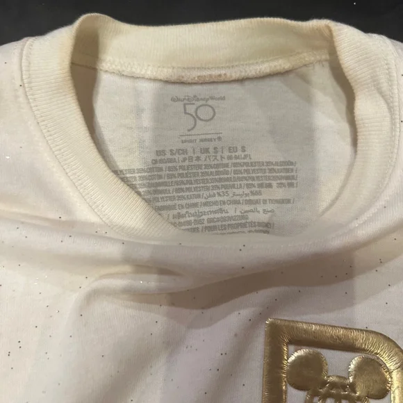 Walt Disney World 50th Anniversary Cinderella Castle Spirit Jersey size small - Picture 5 of 6